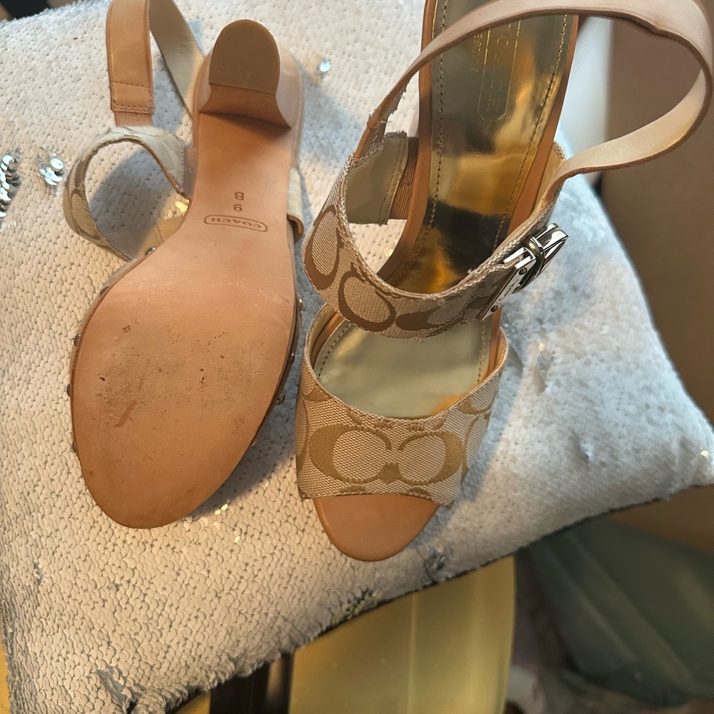 Coach Women's Tan Sandals